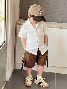 1件組男童休閒學院風舒適翻領寬鬆白色短袖襯衫，適合上學通勤、日常休閒、開學季，適用於生日派對、表演、婚禮、洗禮 - 杏色 - 查看 3
