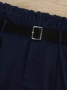 GlowEve CURVE Plus Size Solid Color Minimalist Everyday Lace Patchwork Shorts - Navy Blue - View 4