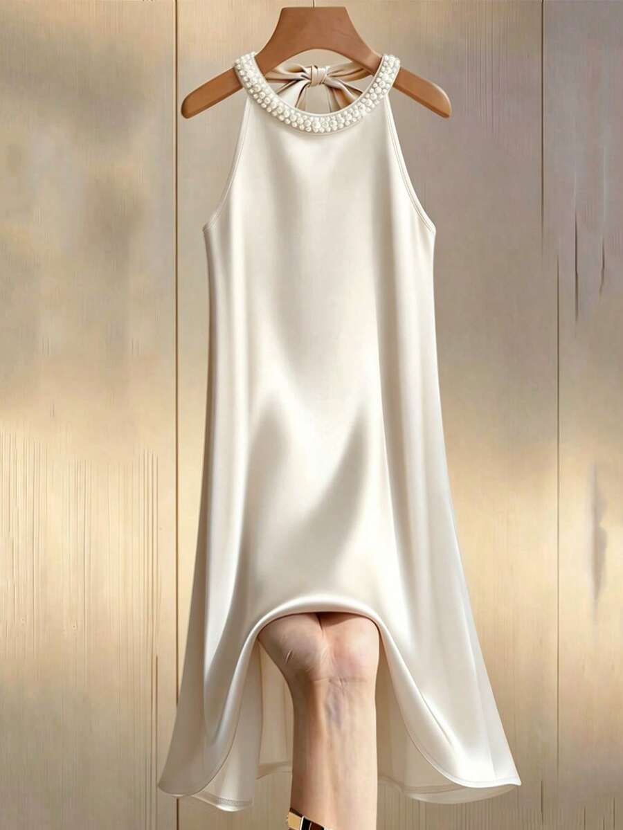 Franclia 女士长款针织缎面仿珍珠串珠露肩无袖A字连衣裙 - 米色 - 查看 1