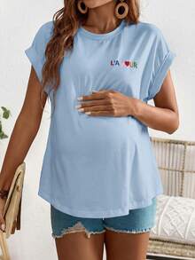 SHEIN T-shirt de maternité à manches courtes, col rond, avec lettres brodées "City Vacation" - Bleu ciel - Voir 4
