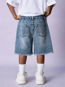 SHEIN Young Boy New Fashion Distressed Casual Basic Ripped Frayed Loose Fit Blue Denim Jeans Shorts Spring Summer,For Kids Boys Spring/Summer Dailywear,Boys Streetwear,Beach Vacation For Boys,Boys Summer Boho,Casual For Boys ,Graphic Jeans Boys, Shorts,4-Year-Old Boys Short,Summer Short,Casual Short - Light Wash - View 2