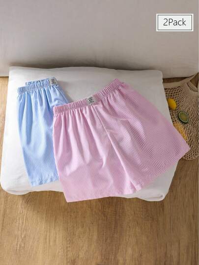 SHEIN 两件套短裤，侧边四条白色条纹，经典时尚的蓝粉配色，亮丽色彩，非常适合外出和旅行。