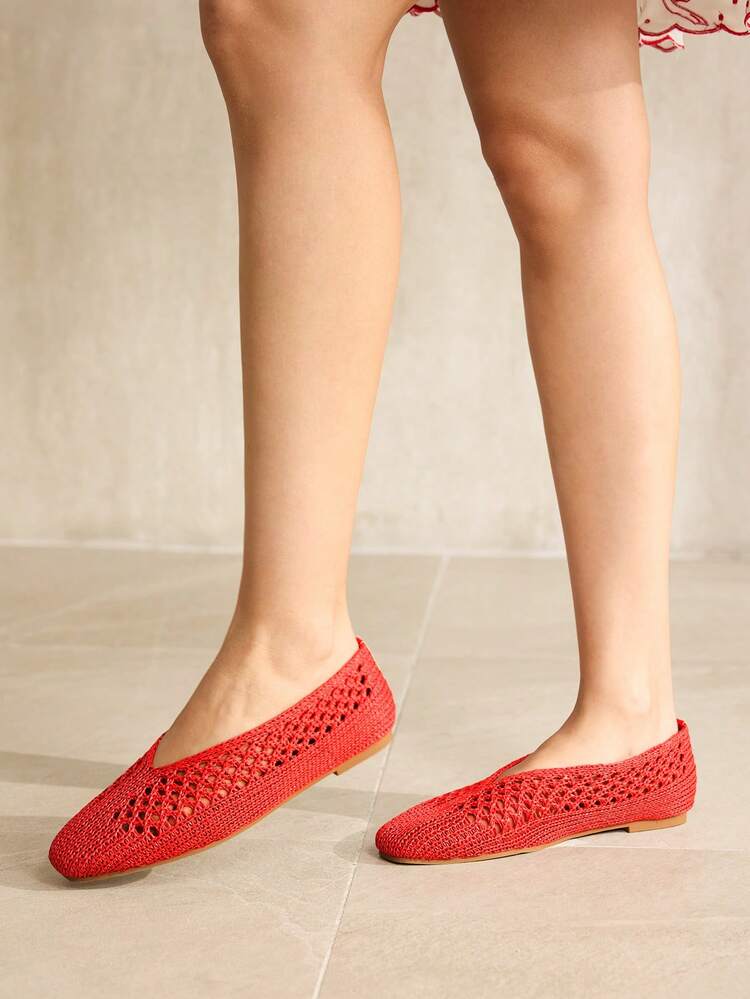 WOMEN'S RED HOLLOW-OUT KNITTED SLIP-ON FLAT SHOES