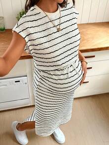 SHEIN Đầm bầu kẻ sọc cổ tròn tay ngắn, thắt eo, xẻ tà, thời trang. - Màu Khaki - Xem 5