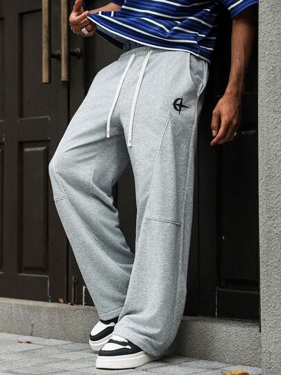 PAVTROS Young Men's Street Style, Multi-Functional Item: White Banded Split Design Loose Casual Sweatpants, Suitable For Street Wear, Daily Casual, Weekend Outings, Music Festivals, Social Gatherings And Other Young Social Occasions. This Pant Is An Indispensable Versatile Item In A Man's Wardrobe, Making It A Great Gift For Boyfriends Or Husbands.