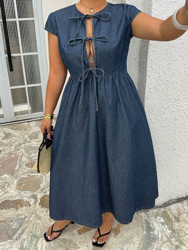 Dazy Plus Dark Washed Blue Tie-Up Design Vacation Style Hooded Waist Cinched Long Denim Dress, Spring/Summer