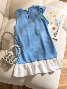SHEIN Đầm không tay cổ tròn cho bé gái, dây đeo vai nơ có thể tháo rời, dáng chữ A rộng rãi, vải dập nổi màu xanh dương, viền trắng, kiểu dáng giản dị và dễ thương, thích hợp cho kỳ nghỉ hè. - Màu xanh lam - Xem 2