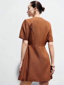 Aveloria Modichic Vestido de cuello cuadrado con cintura ceñida en color rojo ladrillo, con delicada confección fruncida, de estilo retro elegante y versátil, adecuado para citas, trabajo, salidas casuales, picnics - Naranja Quemada - Ver 2