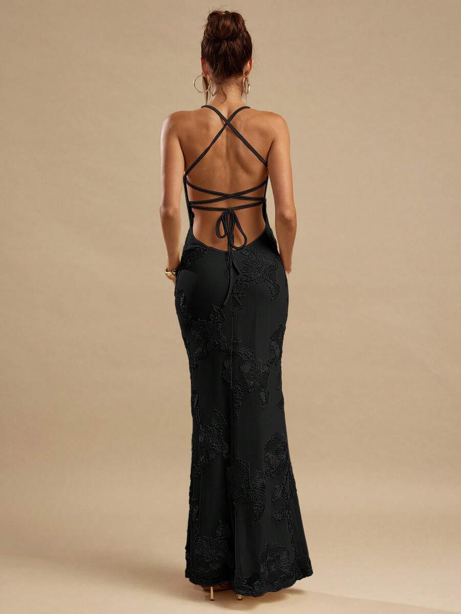 SHEIN BAE 纯黄色提花露背系带修身连衣裙，优雅大方，适合早午餐、婚礼宾客、鸡尾酒会、海滩度假等场合。 - 黑色 - 查看 1