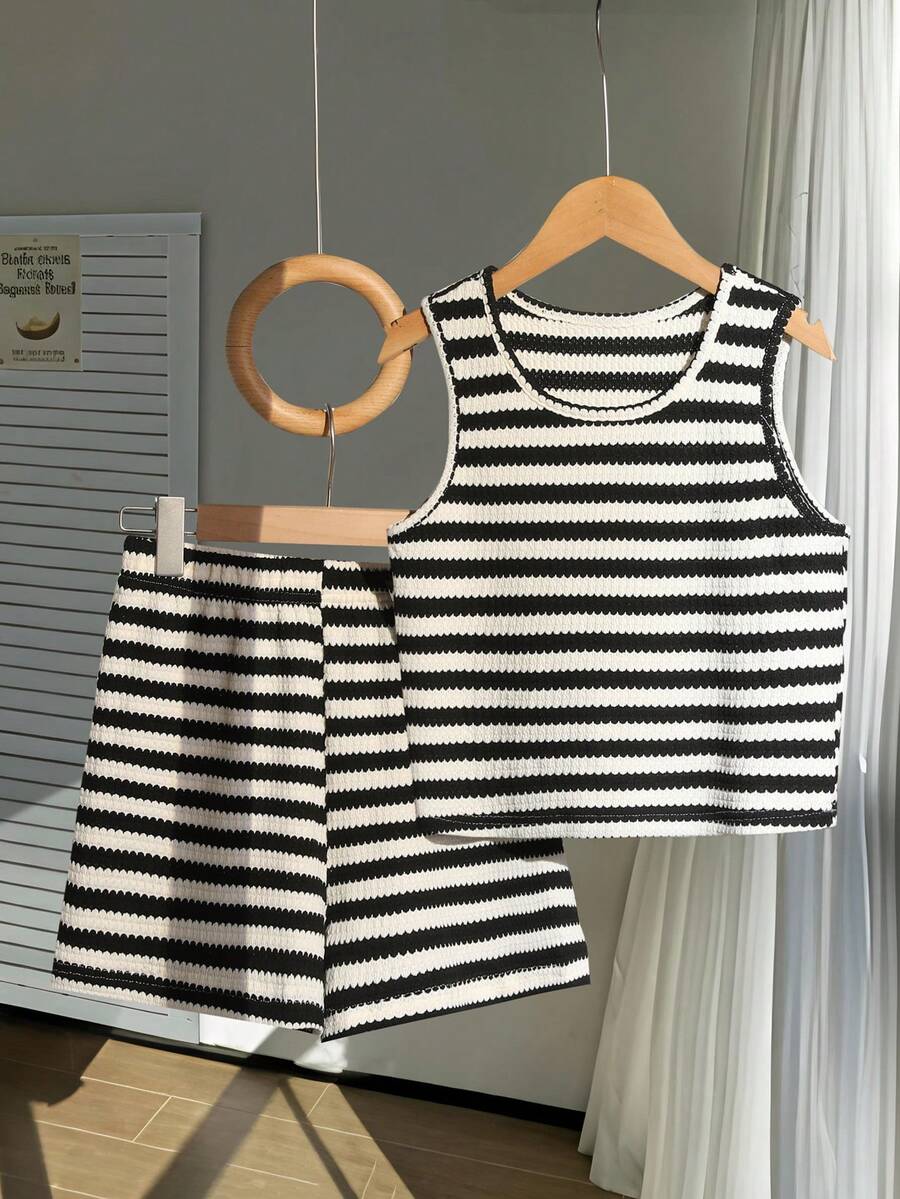 2pcs/Set Striped Bow Tie Sleeveless Crop Top + Ruffle Hem Shorts Set For Teenage Girls, Sweet & Spicy Style, Non-Fleece Design, Suitable For Parties And Summer Outings - Black - View 1