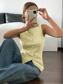 SHEIN PETITE CURVE Chaleco casual de mujer de talla grande con textura geométrica y abotonadura sencilla - Amarillo claro - Ver 4