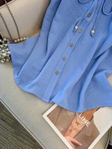 GlowEve CURVE 大码女式优雅纯色圆领撞色单排扣抽绳无袖吊带背心蝴蝶结衬衫浅蓝色女式衬衫优雅蓝色夏季上衣女式衬衫 - 藍色 - 查看 8