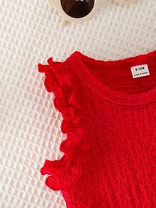 SHEIN 两件套女婴荷叶边无袖纯色上衣+草莓刺绣牛仔裙套装，可爱甜美夏季亲子装 - 彩色 - 查看 3