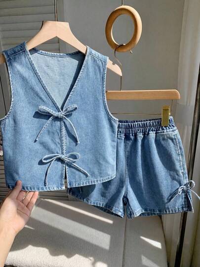 SHEIN 2 piezas Conjunto de chaleco sin mangas de mezclilla azul y shorts sueltos para niñas preadolescentes