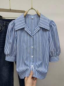 SHEIN 青少年女孩藍白條紋襯衫，夏季休閒返校穿搭，領口寬鬆燈籠袖上衣，甜美淑女風細條紋 - 藍白色 - 查看 3