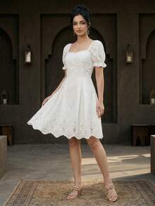 Modelyn Vestido con falda acampanada y bordado elegante para mujer - Blanco - Ver 3