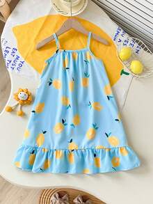 SHEIN Playful Pals Đầm mùa hè dệt kim in kỹ thuật số cho bé gái, có bèo nhún ở gấu, dây mảnh, trễ vai, dáng dài vừa phải, nhẹ nhàng, thích hợp mặc hàng ngày, đi chơi, du lịch, nghỉ mát và các buổi tụ họp. - Nhiều màu - Xem 2