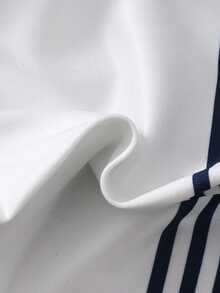 SHEIN 男嬰休閒可愛熊刺繡徽章不對稱條紋短袖 Polo 衫與短褲套裝，適合夏季 - 彩色 - 查看 5