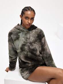 Rest Era Women's Tie-Dye Drop Shoulder Hooded Fluffy Sweatshirt And Shorts Lounge Set, Winter Clothes - Multicolor - View 3