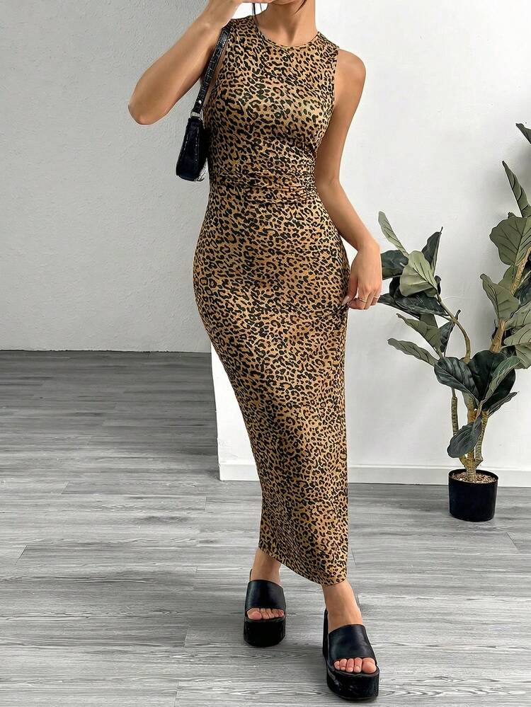 SHEIN EZwear Leopard Print Sleeveless Bodycon Dress For Women,Summer Dresses  For Women Body Con Dress For Women Leopard Print Dress Leopard Print Dresses  For Women Fitted Dresses For Women Fitted Dress Leopard