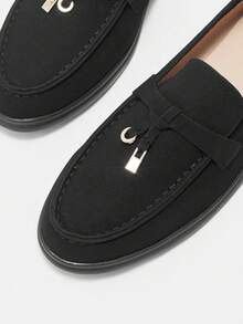 CUCCOO CURVES 女鞋 女士圆头搭扣设计 日常百搭休闲时尚宽楦平底套脚鞋 - 黑色 - 查看 7