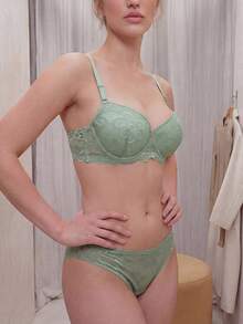 Bralution 蕾丝内衣套装（含钢圈、三角内裤） - 橄欖綠 - 查看 3