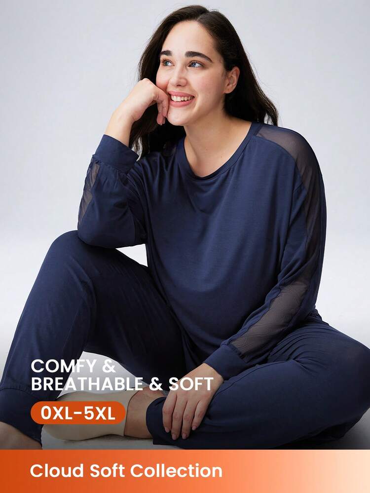 Cloud Soft Plus Mesh Detail Crewneck & Pants PJ Set