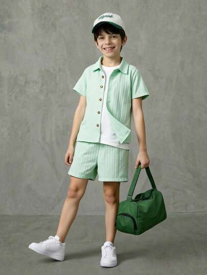 SHEIN Casuvi Kids Conjunto De Camisa De Manga Corta Y Pantalones Cortos unicolor Para Niño Joven