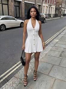 Slaydiva Mùa xuân mới, các lễ hội âm nhạc mùa xuân và mùa hè, Ngày lễ tình nhân, Lễ Phục sinh, Mùa cưới, Mùa lễ hội, Trang phục đi làm thường ngày và thanh lịch, Trang phục hàng ngày, Trang phục công sở, Kỳ nghỉ, Tiệc tùng, Du thuyền, Tiệc tùng, Cơ bản, Hẹn hò hàng ngày, Cổ chữ V sâu gợi cảm, Không tay, Chân váy xếp ly hở lưng, Chân váy ngắn, Váy trắng, Thiết kế dây buộc cổ, Váy ngắn nữ -F - trắng - Xem 4