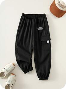 SHEIN Pantalones casuales de calle para niño con patrón de letras grises y cintura elástica - Negro - Ver 4