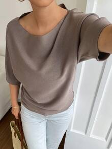 Vivie Lora Middle-Aged Women's Simple Boat Neck Solid Color Batwing Sleeve Knit Top, Spring/Autumn - Grey - View 5