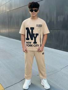 SHEIN 2件組青少年男孩休閒學院風大字母圖案圓領T恤與短褲套裝，卡其色，夏季，寬鬆大尺寸圖案，城市度假、校園、運動穿著 - 卡其色 - 查看 5
