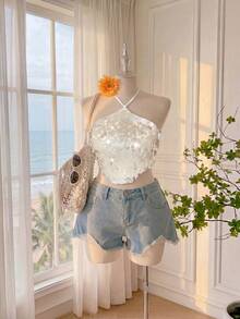 SHEIN EZwear Plus Size Beaded Halter Neck Vacation Top Beach Outfit For Women Conservative Top Mermaid Sequin Crop Top Beach Outfits For Woman 2 Piece Bling Bling Top Crop Top - White - View 3