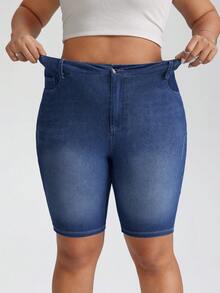SHEIN PETITE CURVE Plus Size Women's High Waist Dark Blue Denim Bermuda Shorts, Casual Summer Vacation Outfits Four-Way Stretch Fabric Plus Size Slim Fit Casual Summer Versatile Daily Wear Blue Denim Shorts Jorts - Dark Wash - View 4