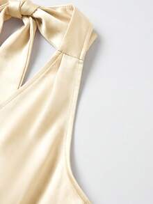 GlowEve CURVE Plus Size Women Deep V-Neck Ruched Waist Button Decor Elegant Commuter Tie Front Blouse - Apricot - View 3