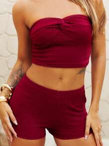 Hariany Almeida Women's Solid Color Minimalist Daily Wear Tube Top And Shorts 2 Pieces Set Two Piece Set Cute Two Piece Set Short Two Piece Set Knitted Two Piece Outfit Crochet Two Piece Set,Party - Burgundy - View 3