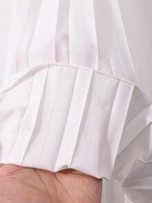 Bộ 2 món cho bé gái: Áo tank top không tay viền bèo nhún và họa tiết hoa, kết hợp với quần ống rộng xếp ly màu trắng, dáng suông rộng, thích hợp cho du lịch và đi làm mùa hè, kết hợp giữa phong cách và sự thoải mái. - màu xanh lá - Xem 11