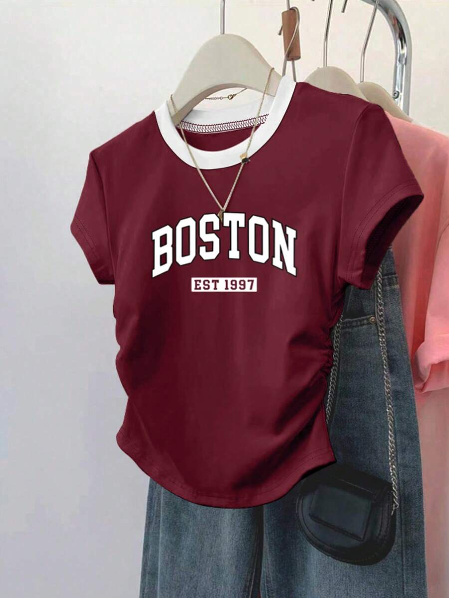 SHEIN ملابس علوية قصير مطبوع بتصميم حرفي بألوان متباينة، مناسب للعودة إلى المدرسة وعيد المعلم - عنابي اللون - مشاهدة 1