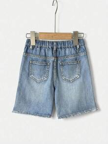 SHEIN Young Boy New Fashion Distressed Casual Basic Ripped Frayed Loose Fit Blue Denim Jeans Shorts Spring Summer,For Kids Boys Spring/Summer Dailywear,Boys Streetwear,Beach Vacation For Boys,Boys Summer Boho,Casual For Boys ,Graphic Jeans Boys, Shorts,4-Year-Old Boys Short,Summer Short,Casual Short - Light Wash - View 7