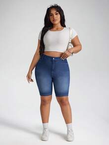 SHEIN PETITE CURVE Plus Size Women's High Waist Dark Blue Denim Bermuda Shorts, Casual Summer Vacation Outfits Four-Way Stretch Fabric Plus Size Slim Fit Casual Summer Versatile Daily Wear Blue Denim Shorts Jorts - Dark Wash - View 5