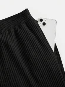 Conjunto informal de camiseta de punto gris ajustada y pantalones sueltos con bolsillo de cintura elástica para adolescentes, adecuado para primavera/verano. Incluye top de manga corta de cuello redondo bordado ajustado de punto y pantalones de chándal a juego bordados - Negro - Ver 3