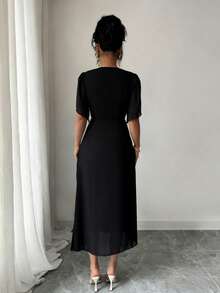 Rafferiza 纯色雪纺收腰优雅褶裥连衣裙 - 黑色 - 查看 2