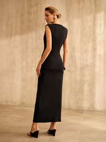 MOTF PREMIUM WOMEN'S METAL DECOR RUCHED DRESS - Black - View 4