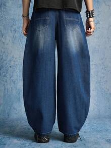 ROMWE MEN Goth Áo thun nam in hình chữ thập và quần jeans ống đứng rách kiểu vintage. - Màu xanh lam - Xem 3