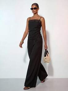 Zivah 春夏新款音乐节、复活节、圣帕特里克节、情人节、约会、西部风、游牧风、生日派对、毕业典礼、学院风、学生装、日常穿着、基础搭配、休闲装、度假、邮轮旅行、海滩、日光浴、爆款、街头风、婚礼宾客、通勤族、早午餐、机场、派对、假日郊游、办公装、黑色蕾丝边褶皱吊带上衣和长裤、带口袋的黑色亚麻西装 - 黑色 - 查看 5