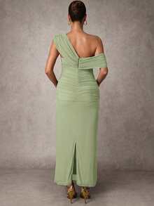 MaterniChic Elegant Solid Color Ruched Asymmetric Neck Slit Maternity Dress, Summer - Green - View 2