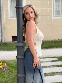 Jeta Ari 女士纹理系带短款性感吊带背心 - 杏色 - 查看 6