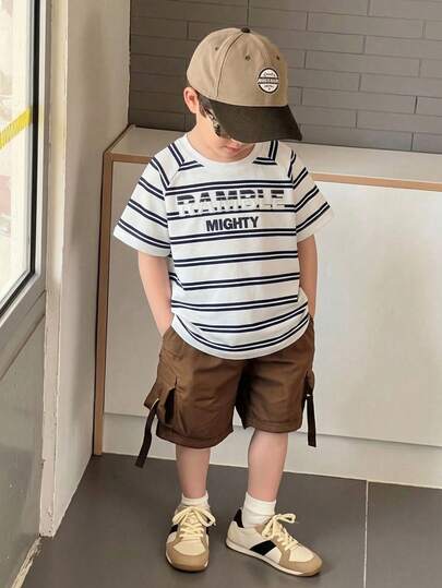 Bộ 2 áo thun ngắn tay cổ tròn kẻ sọc dáng casual cho bé trai, thích hợp cho tiệc sinh nhật, tiệc tối, biểu diễn, đám cưới, lễ rửa tội và kỳ nghỉ học.