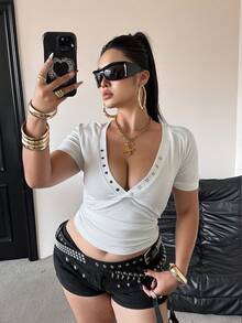 POPSWAY Plus Size Sexy V-Neck Button Decor Waist Slimming Short Sleeve T-Shirt - White - View 3