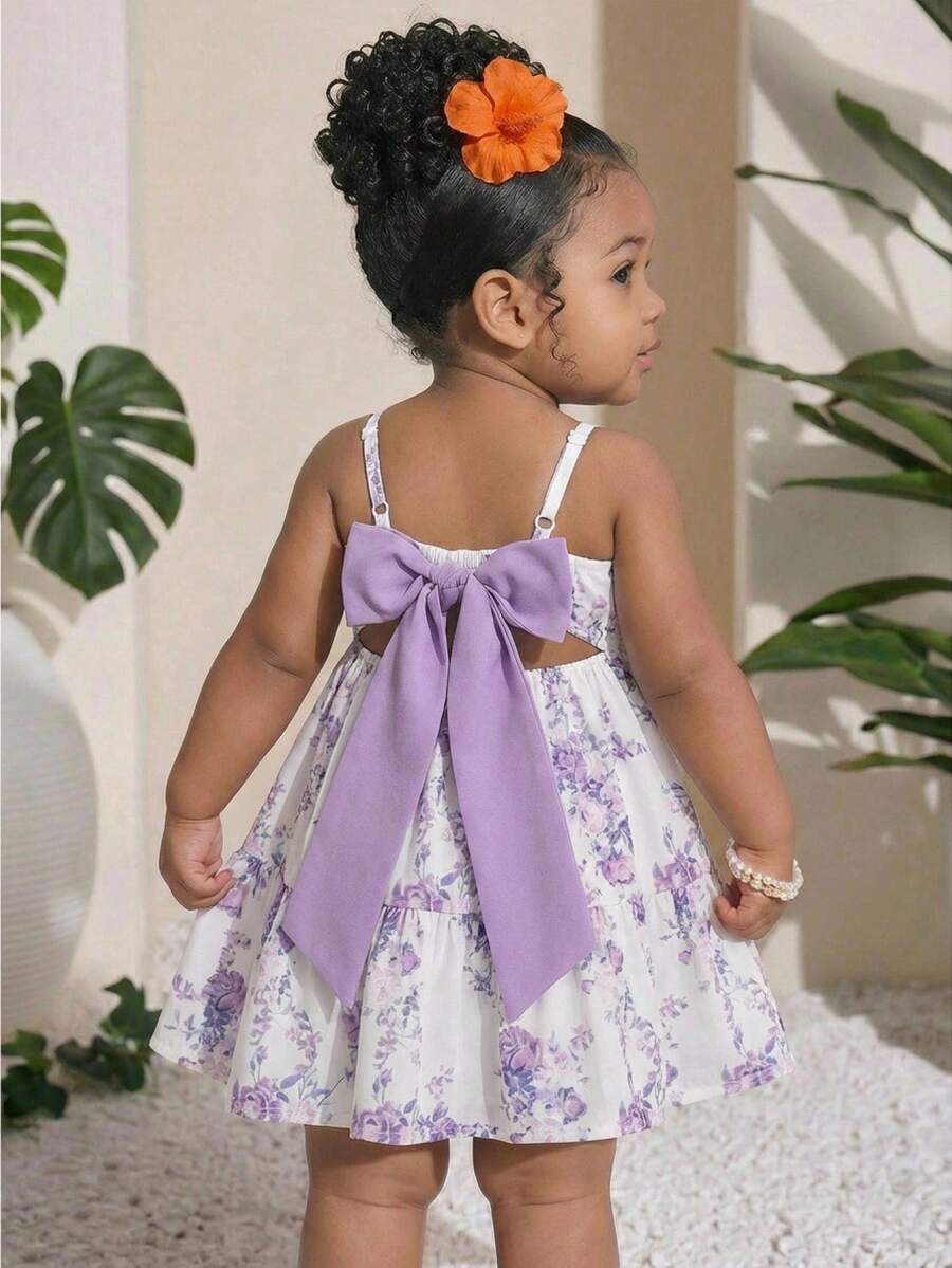 SHEIN Travachic KIDS Đầm hai dây màu xanh lá cây dễ thương cho bé gái, thích hợp cho kỳ nghỉ hè. - Nhiều màu - Xem 1